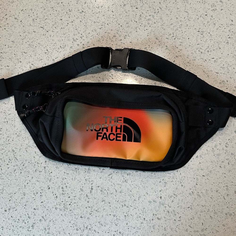 The North Face Explore Hip Pack in Multi Color/TNF Black